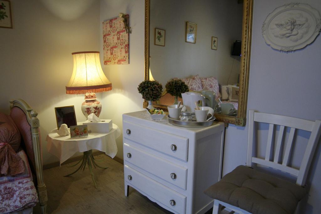 Chambre D'Hotes Du Domaine De La Haute Poignandiere Saint-Germain-de-la-Coudre Kamer foto